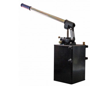 Manual pumps